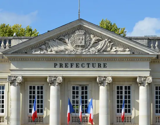 Institution française